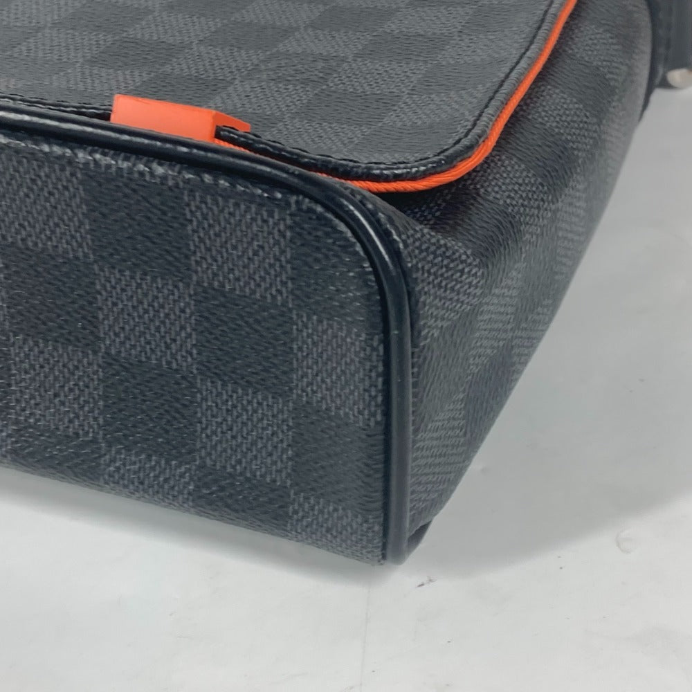 LOUIS VUITTON Shoulder Bag N42405 Damier Grafitto Canvas black Damier Grafitte District PM mens Used Authentic