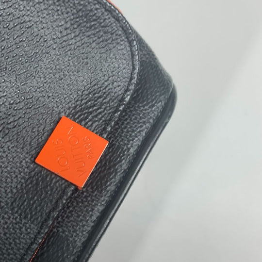 LOUIS VUITTON Shoulder Bag N42405 Damier Grafitto Canvas black Damier Grafitte District PM mens Used Authentic