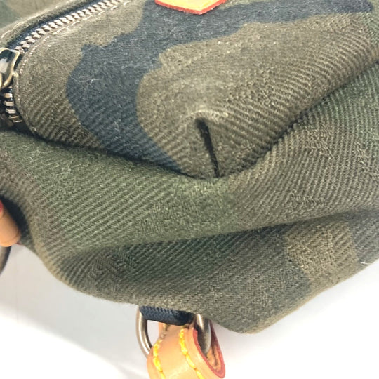 LOUIS VUITTON key ring M44201 canvas green Supreme collaboration Apollo Backpack Nano unisex(Unisex) Used Authentic