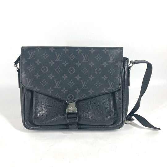 LOUIS VUITTON Shoulder Bag M30413 Taiga Leather, Monogram Eclipse Canvas black Thai Galama Monogram Eclipse Flap messenger unisex(Unisex) Used Authentic