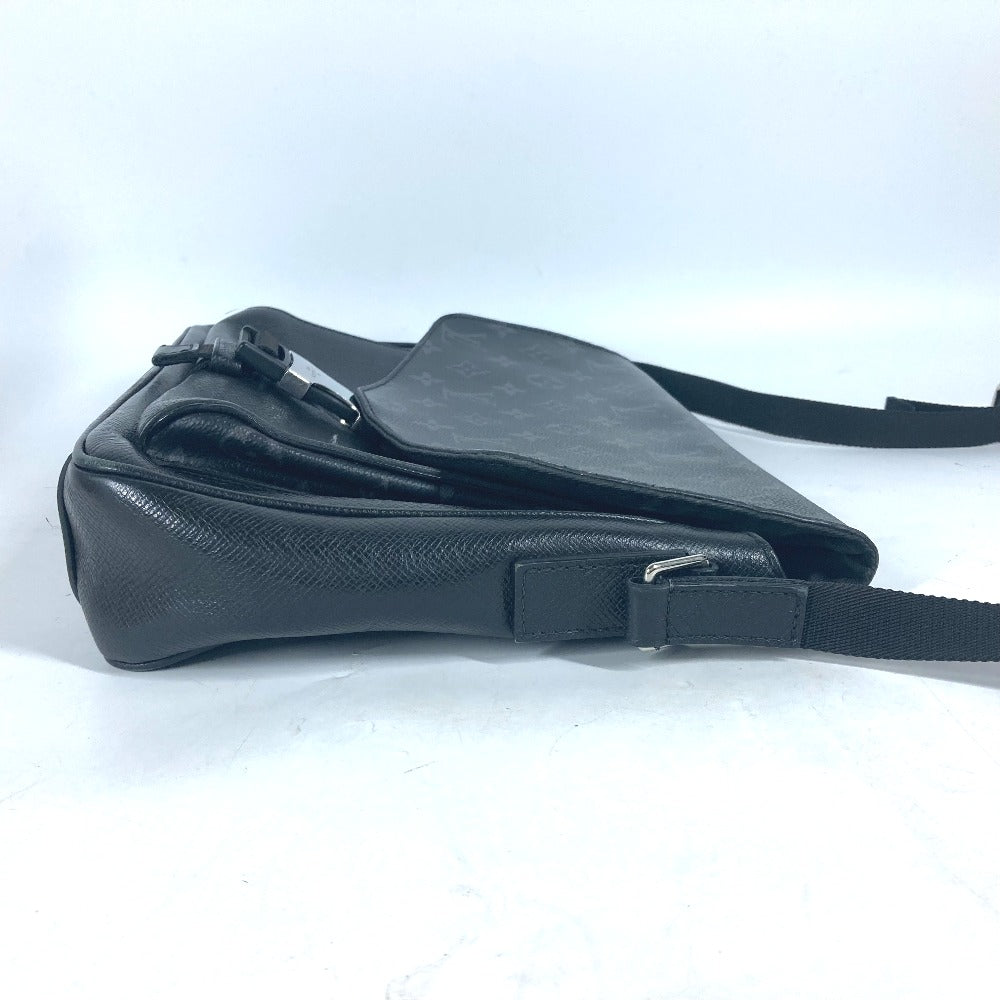 LOUIS VUITTON Shoulder Bag M30413 Taiga Leather, Monogram Eclipse Canvas black Thai Galama Monogram Eclipse Flap messenger unisex(Unisex) Used Authentic