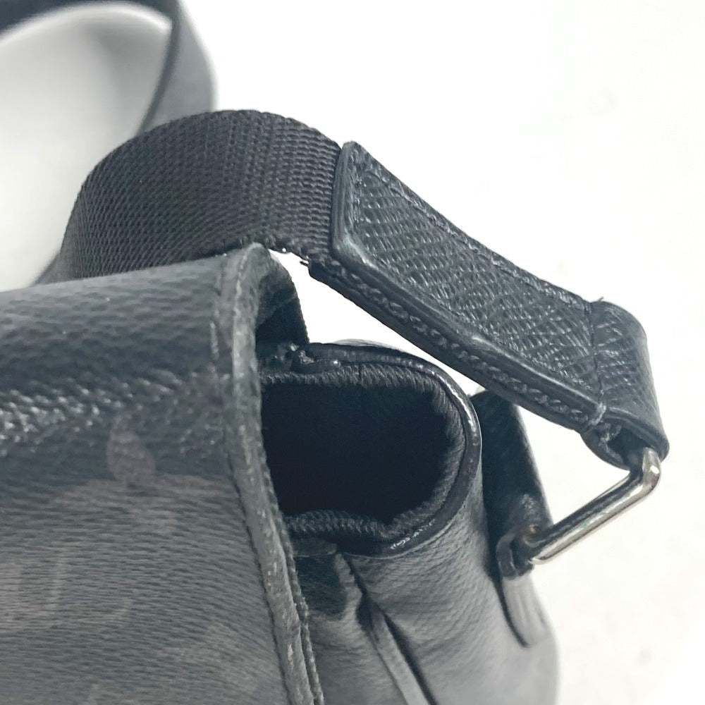 LOUIS VUITTON Shoulder Bag M30413 Taiga Leather, Monogram Eclipse Canvas black Thai Galama Monogram Eclipse Flap messenger unisex(Unisex) Used Authentic