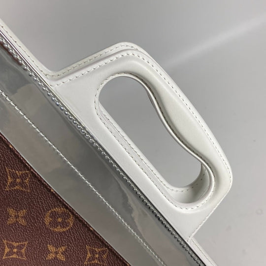 LOUIS VUITTON Shoulder Bag M23151 Monogram canvas Silver Monogram Freezer/Sac Plat