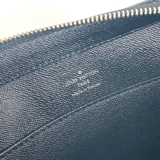 LOUIS VUITTON business bag M30182 Taiga Leather black Taiga Baikal mens Used Authentic