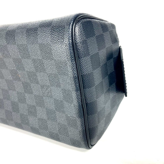LOUIS VUITTON business bag N40127 Damier Grafitto Canvas black Damier Graphite Dop kit mens Used Authentic