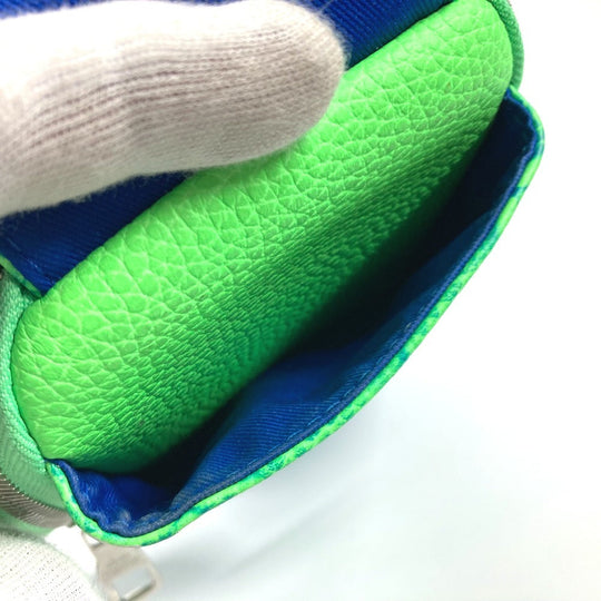 LOUIS VUITTON Shoulder Bag M81223 Taurillon Clemence Leather green Taurillon Clemence Illusion Double phone pouch unisex(Unisex) Used Authentic