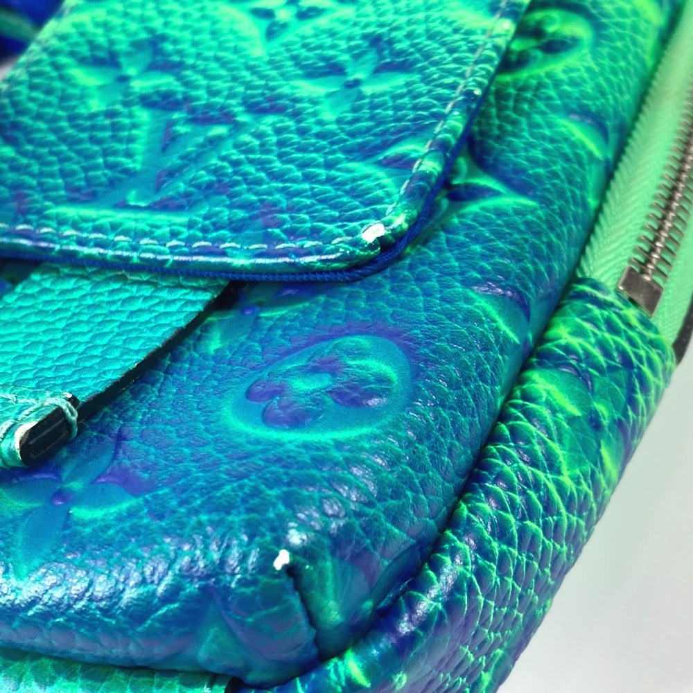 LOUIS VUITTON Shoulder Bag M81223 Taurillon Clemence Leather green Taurillon Clemence Illusion Double phone pouch unisex(Unisex) Used Authentic