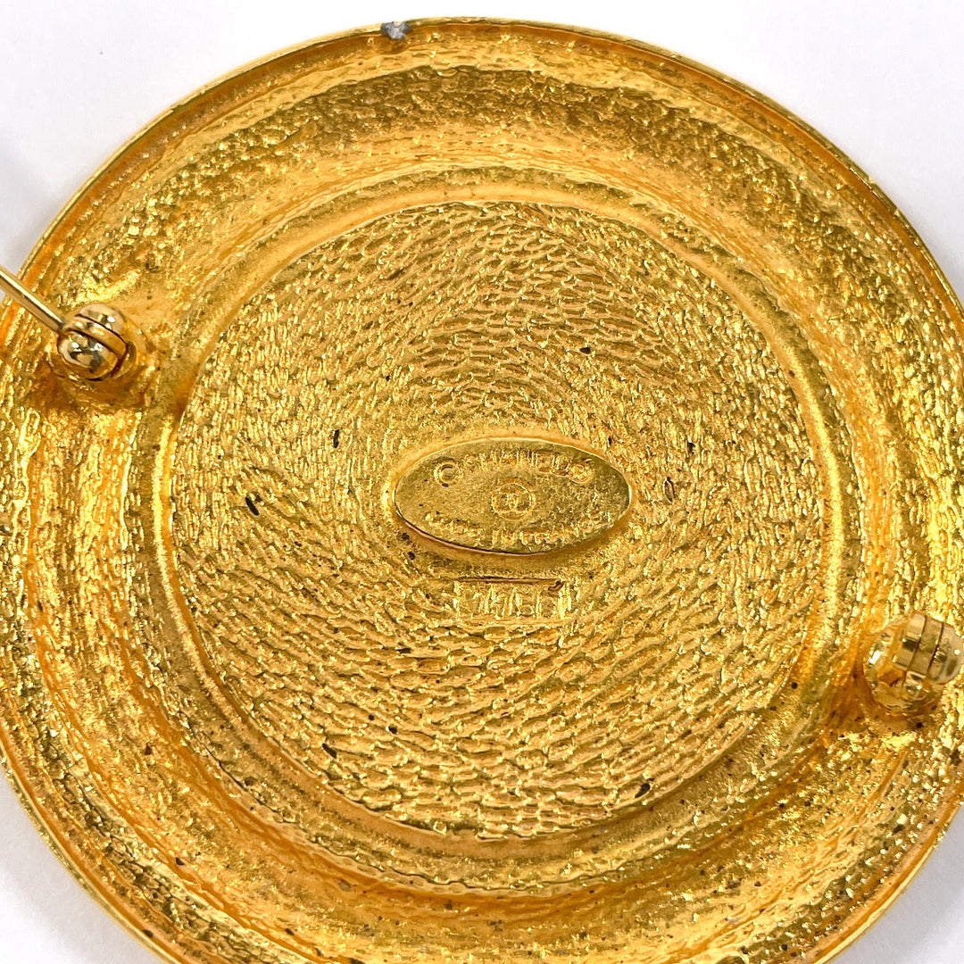 CHANEL Brooch Gold Plated gold vintage 31 RUE CAMBON PARIS