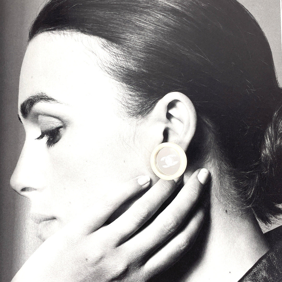 CHANEL Earring Synthetic resin, metal white vintage COCO Mark