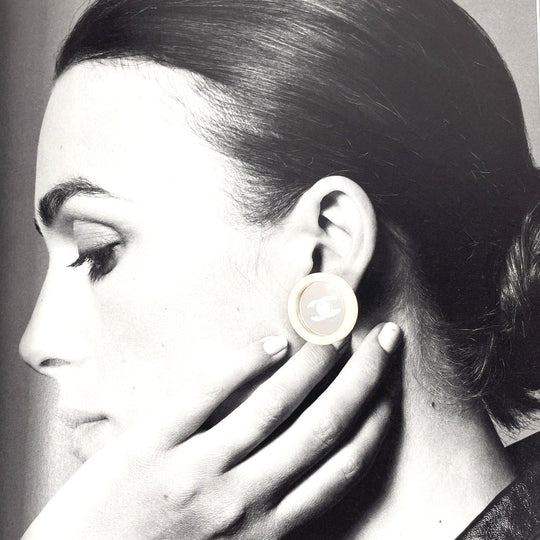 CHANEL Earring Synthetic resin, metal white vintage COCO Mark