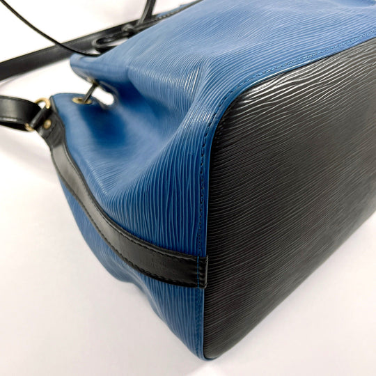LOUIS VUITTON Shoulder Bag M44152 Epi Leather blue Petit Noe