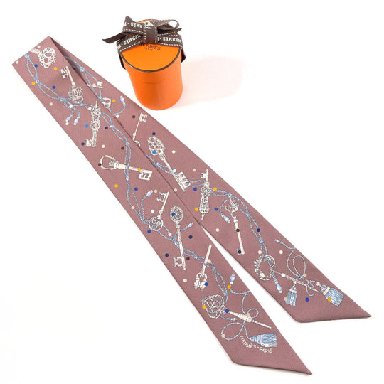 HERMES scarf 063871S 100% silk purple LES CLES A POIS