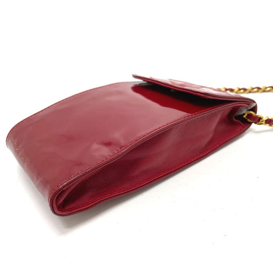 CHANEL Shoulder Bag Patent leather Red CCCOCO Mark Chain pochette Women Used Authentic