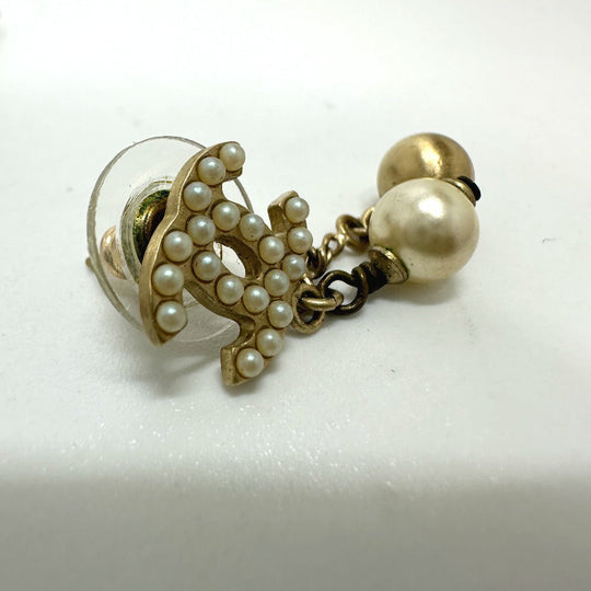 CHANEL Pierce Gold Plated gold COCO Mark Fake pearl Women Used Authentic