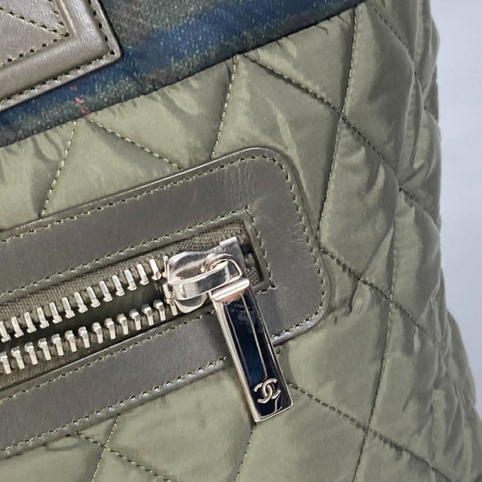 CHANEL Tote Bag A48611 Nylon khaki quilted shawl Cococoon Women Used Authentic