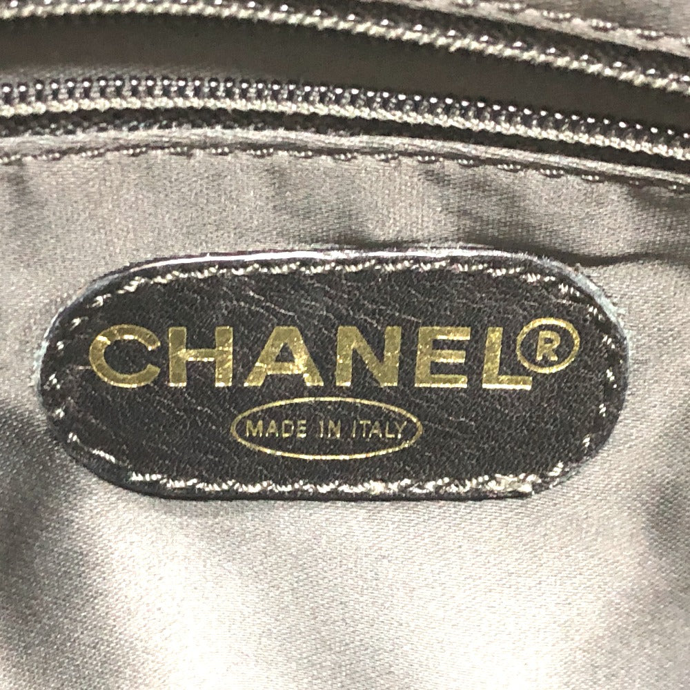 CHANEL Shoulder Bag Caviar skin black vintage COCO Mark CC Women Used Authentic