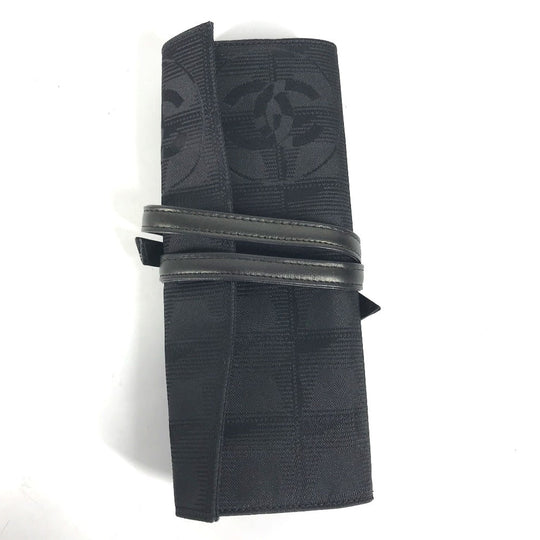 CHANEL Accessory case Nylon black New travel line Jewelry Case for Women Women Used Authentic