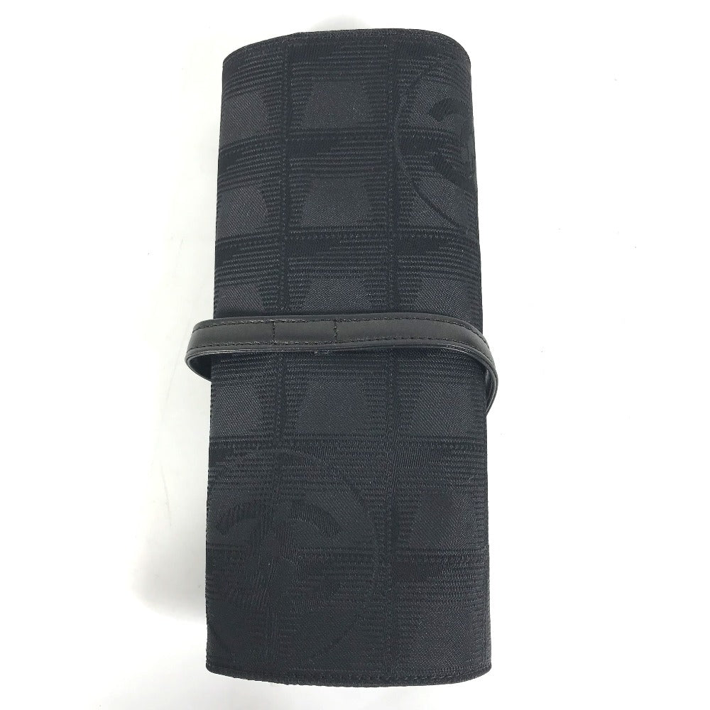 CHANEL Accessory case Nylon black New travel line Jewelry Case for Women Women Used Authentic