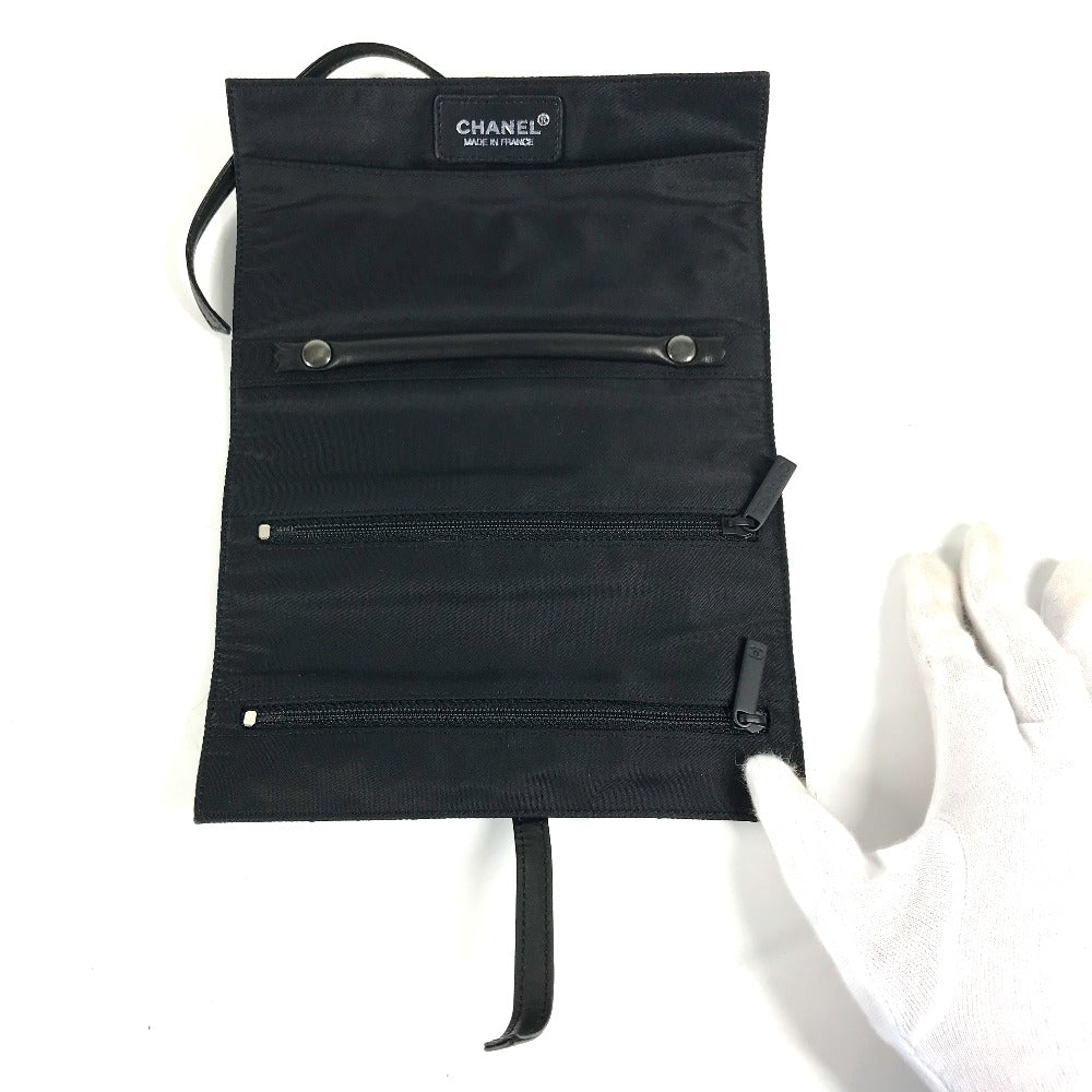 CHANEL Accessory case Nylon black New travel line Jewelry Case for Women Women Used Authentic