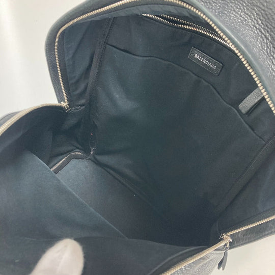 BALENCIAGA Backpack 552379 leather black Everyday logo mens Used Authentic