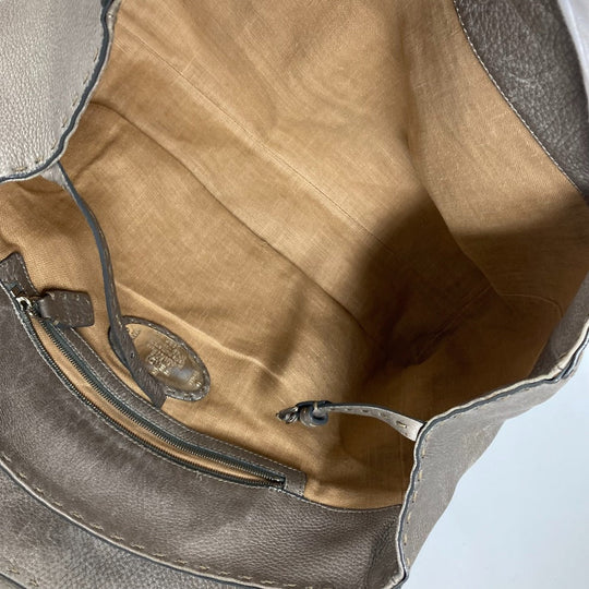 FENDI Shoulder Bag leather Gray type Celeria Linda