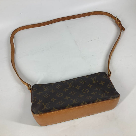 LOUIS VUITTON Shoulder Bag M51240 Monogram canvas Brown Monogram Trotteur Women Used Authentic