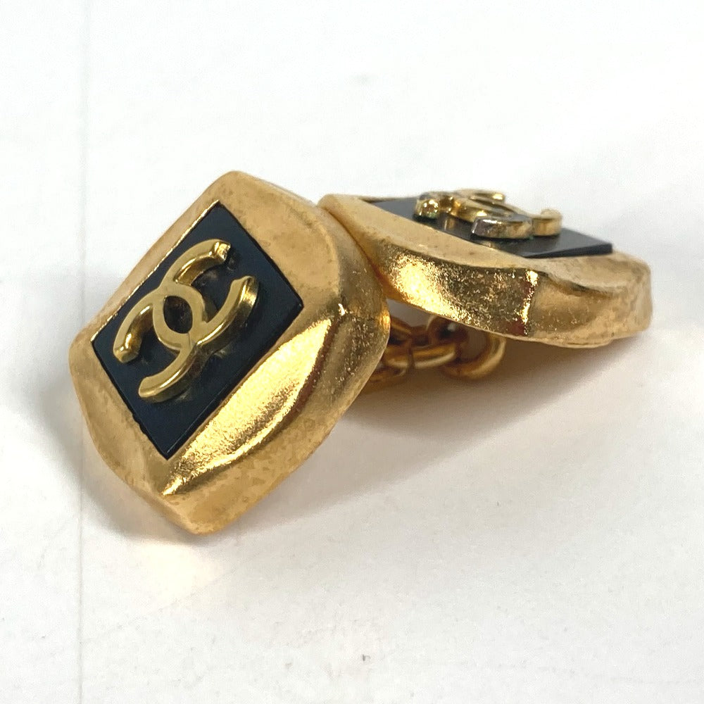 CHANEL cuffs metal gold Vintage 96P CC COCO Mark
