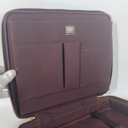 LOUIS VUITTON Handbag M30836 Taiga Leather wine-red Taiga Porto Ordina Tour Odessa