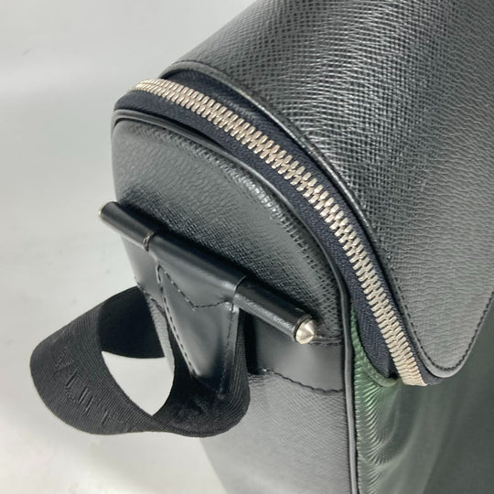 LOUIS VUITTON Shoulder Bag M30862 Taiga Leather, Nylon black Taiga Thai meal mens Used Authentic