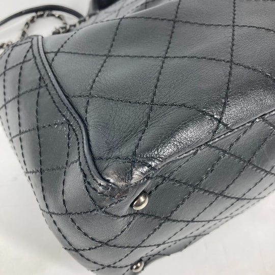 CHANEL Shoulder Bag leather black Matelasse WChain Quilting CC COCO Mark logo