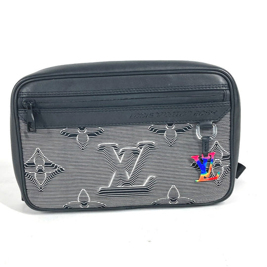 LOUIS VUITTON Shoulder Bag M55698 Leather / nylon black LV initials Expandable messenger unisex(Unisex) Used Authentic