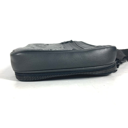 LOUIS VUITTON Shoulder Bag M55698 Leather / nylon black LV initials Expandable messenger unisex(Unisex) Used Authentic