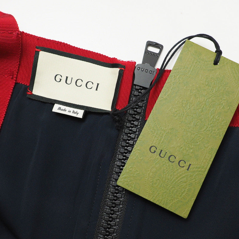 GUCCI one piece 550784 86% wool, 14% nylon Navy x red Women 42 Used Authentic
