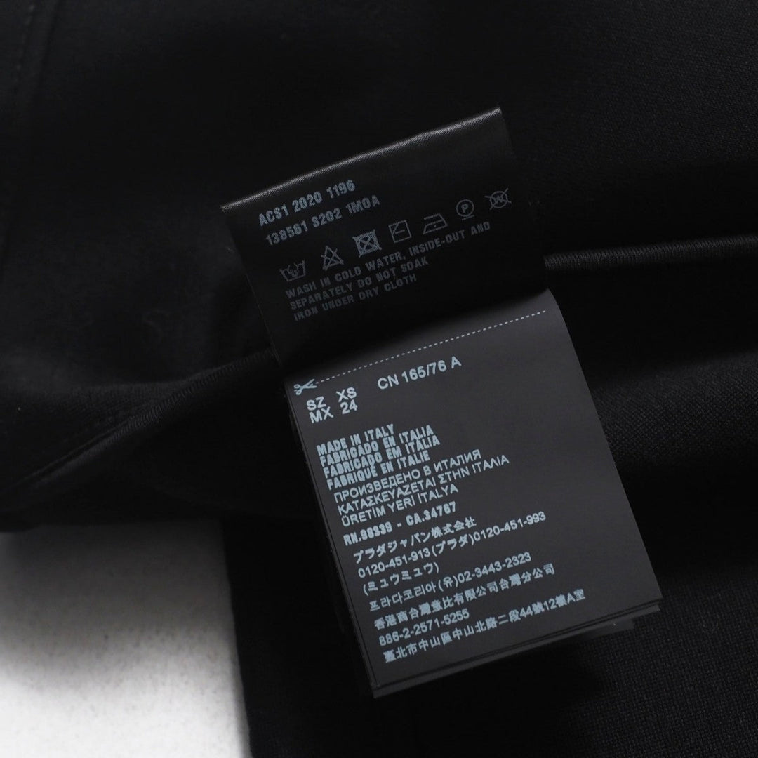 PRADA Hoodie 138561 62% cotton, 38% polyamide black Women XS Used Authentic