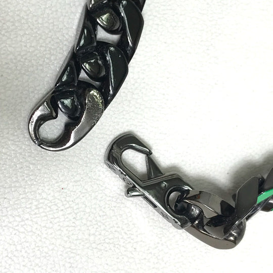 LOUIS VUITTON Necklace MP2853 metal Black / green LV Collier Chain Links Patches mens Used Authentic
