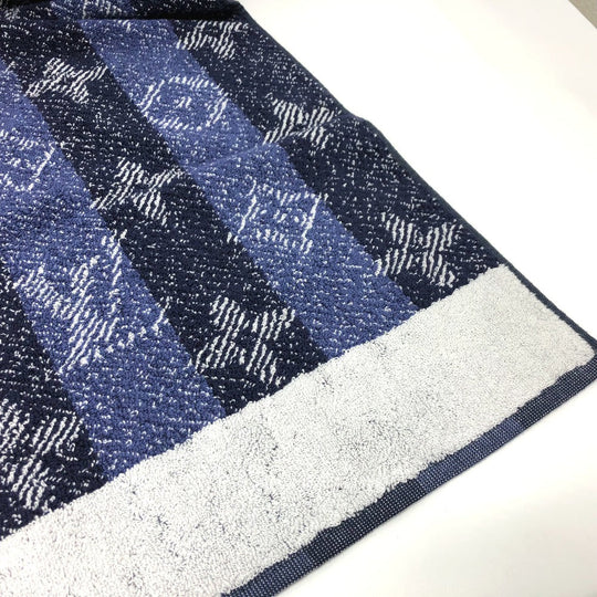 LOUIS VUITTON towel cotton blue Monogram TRUNKS�•BAGS unisex(Unisex) Used Authentic