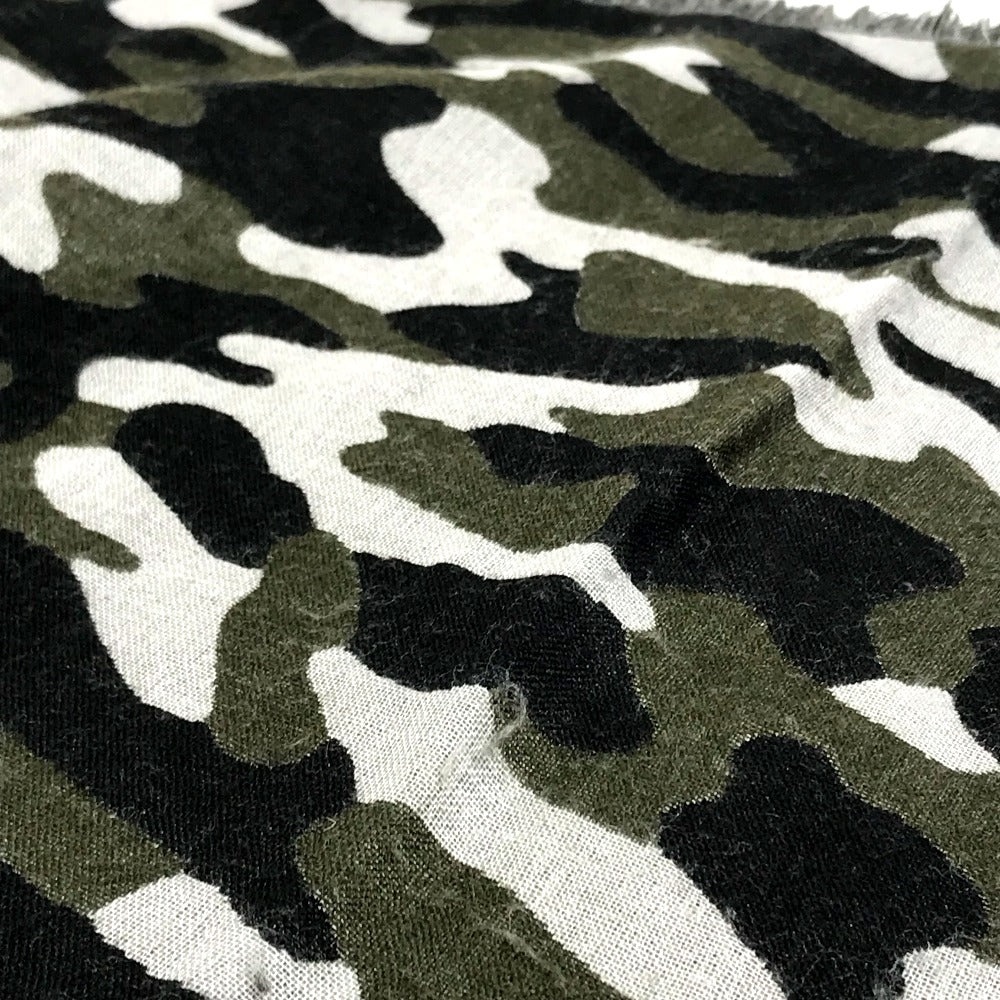 LOUIS VUITTON Stall M71627 Wool, Silk Black x khaki Camouflage camouflage Etoile Monogram Gradient