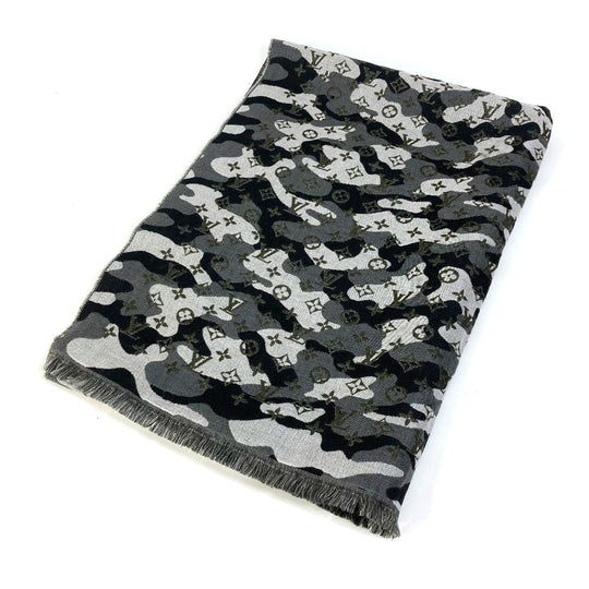 LOUIS VUITTON Stall M71627 Wool, Silk Black x khaki Camouflage camouflage Etoile Monogram Gradient