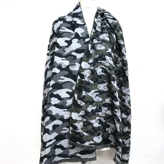 LOUIS VUITTON Stall M71627 Wool, Silk Black x khaki Camouflage camouflage Etoile Monogram Gradient