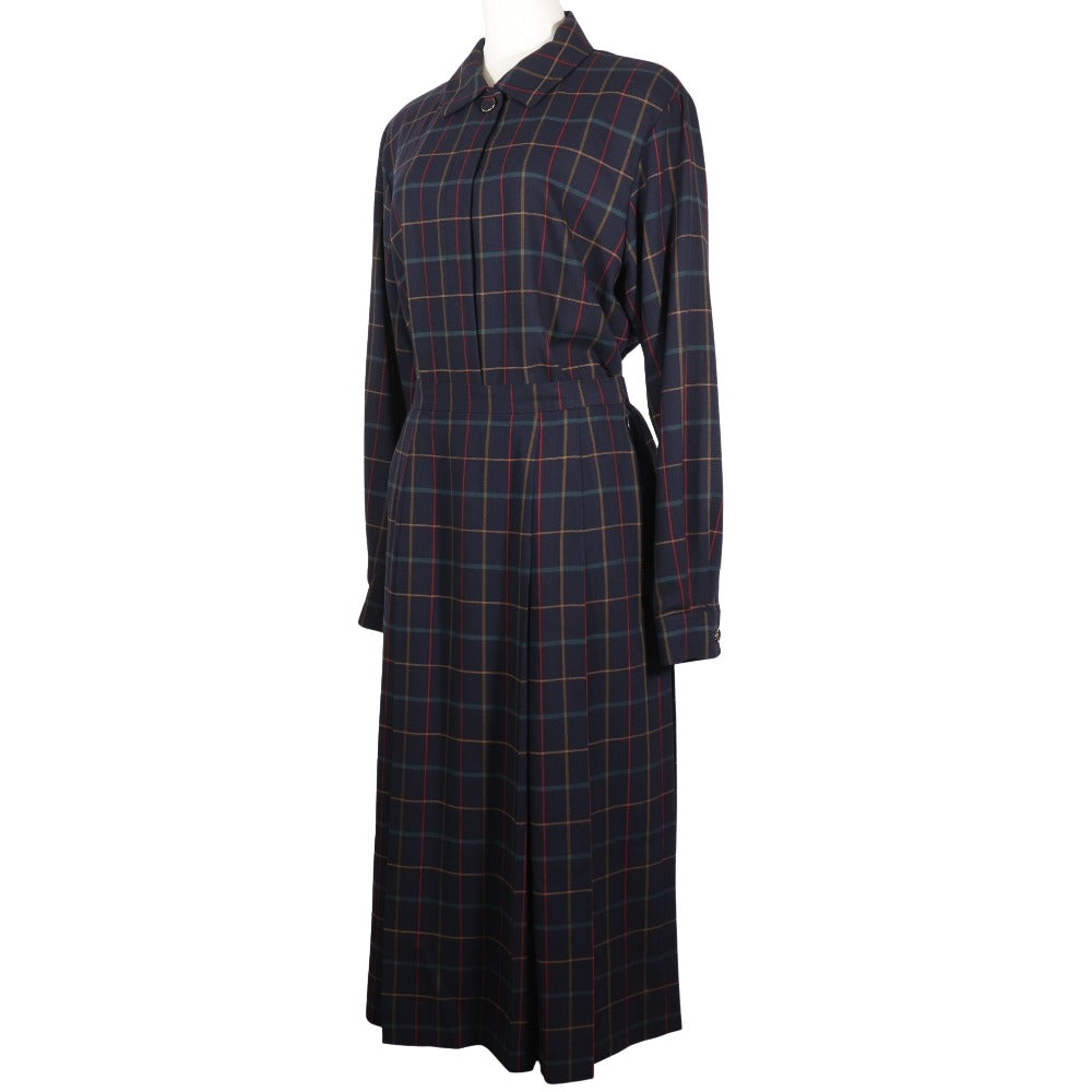 Burberrys setup hair black vintage check Shirt & Skirt Women 11 Used Authentic