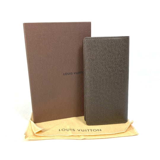 LOUIS VUITTON Long Wallet Purse M32578 Taiga Leather Brown Taiga Portefeuille Braza mens Used Authentic