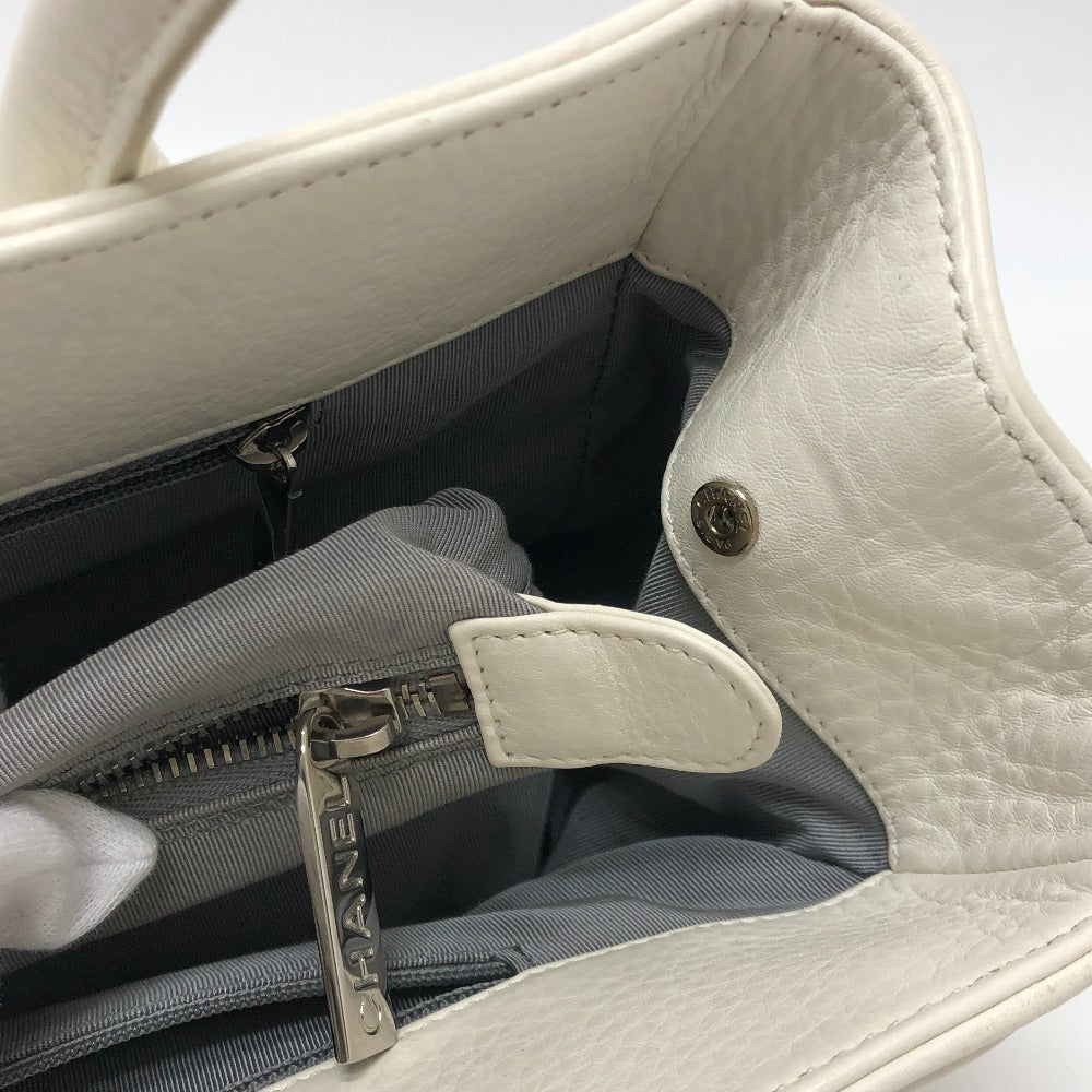 CHANEL Tote Bag A29293 leather white Executive Women Used Authentic