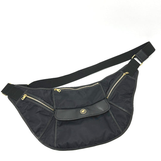 HUNTING WORLD Shoulder Bag Leather / nylon black logo Women Used Authentic