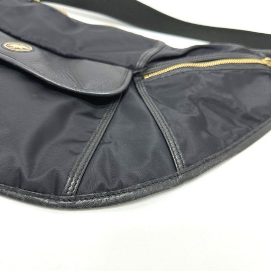 HUNTING WORLD Shoulder Bag Leather / nylon black logo Women Used Authentic
