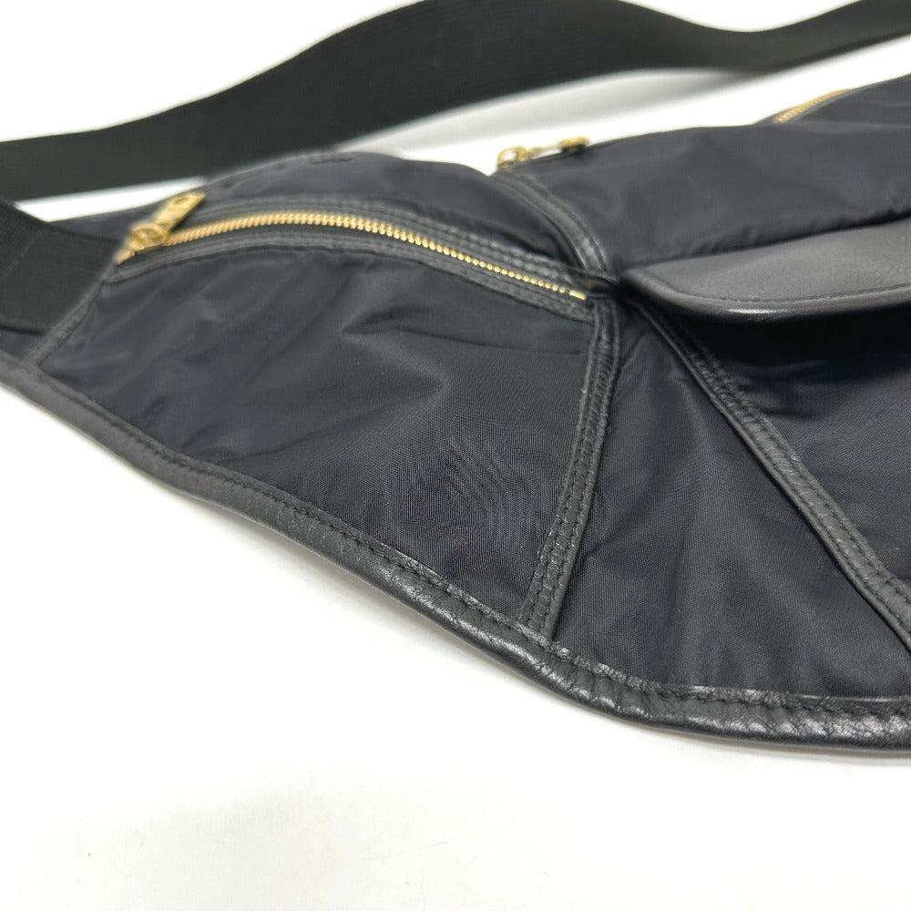 HUNTING WORLD Shoulder Bag Leather / nylon black logo Women Used Authentic