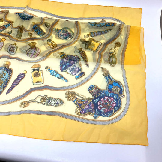 HERMES scarf silk yellow Qu importe le flacon Women Used Authentic
