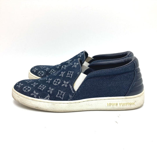 LOUIS VUITTON Slip-on Monogram denim blue Front row line Monogram denim Women 35 1/2 Used Authentic