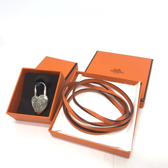 HERMES Cadena metal Silver 2004 only Fantasy Heart Women Used Authentic