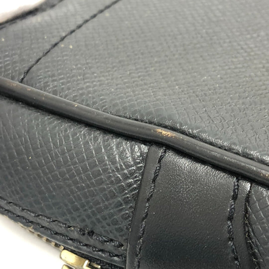 LOUIS VUITTON business bag M30812 Taiga Leather Aldoise Taiga Karga mens Used Authentic