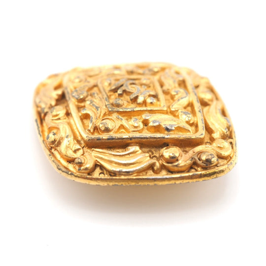 CHANEL Brooch metal gold Pin Brooch Diamond COCO Mark Women Used Authentic
